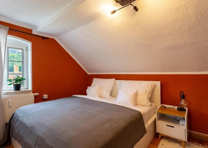 아파트 Moderne Mit Festungsblick Im Zentrum 쾨닉슈타인 안 데어 엘베